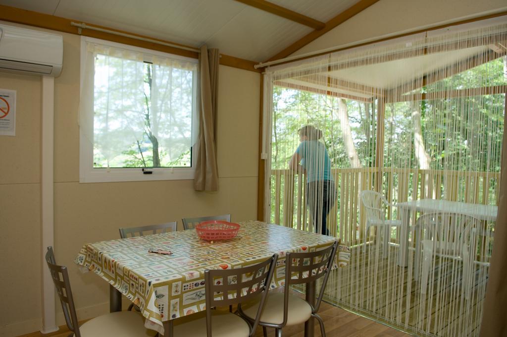 Le Bourdieu Durfort (Ariege) Quarto foto